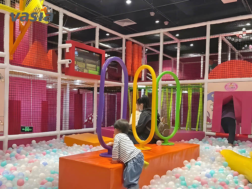 indoor playground M0016