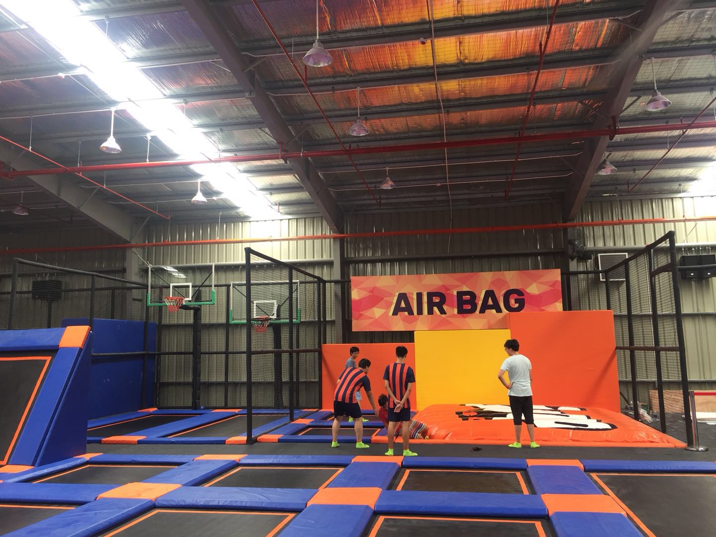 New Wholesale Big Commercial Trampoline park for Kids And Adults